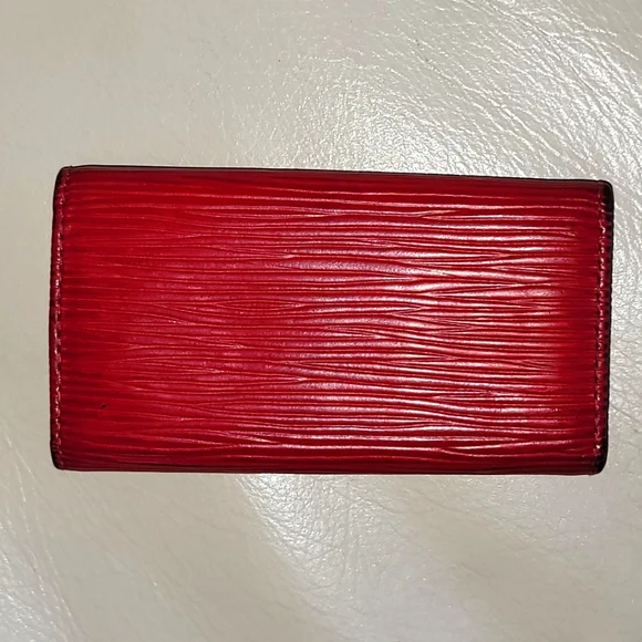 Louis Vuitton Epi 4 Key Holder Red - Picture 2 of 5